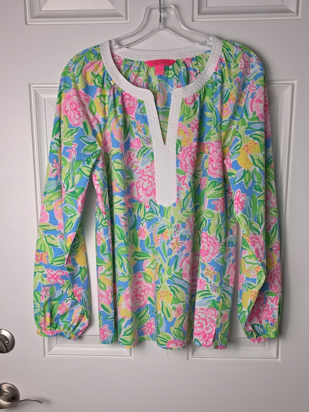 Lilly Pulitzer Pastel Floral Long-Sleeve Top - Pink, Green & Blue.  Size Medium